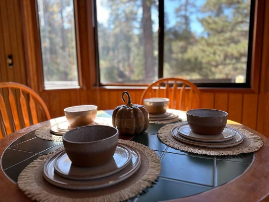 Everwood Serenity Treehouse Ontrail Head/Sledding Villa Big Bear Lake Eksteriør billede