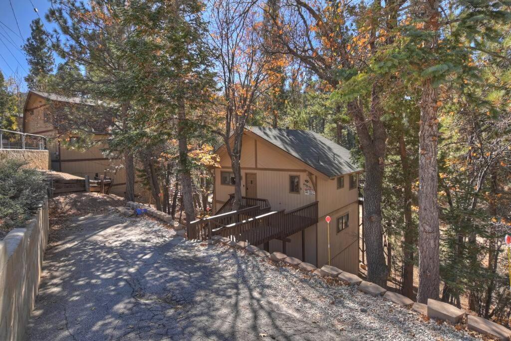 Everwood Serenity Treehouse Ontrail Head/Sledding Villa Big Bear Lake Eksteriør billede